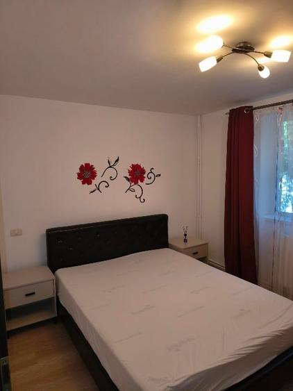 Apartament cu 4 camere decomandat, mobilat în Inel II