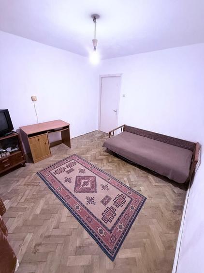 Apartament cu 2 camere decomandat în Unirii