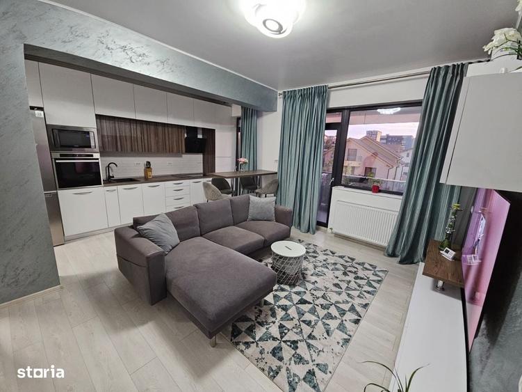 Apartament cu 3 camere decomandat în Vest