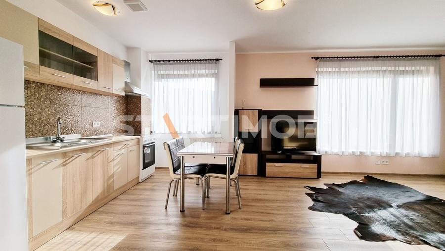 Apartament cu 2 camere decomandat în Răcădău