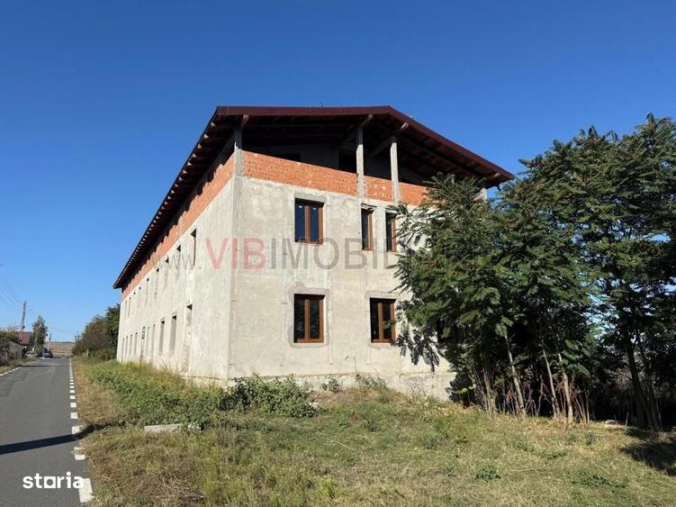 Spațiu comercial, de 1,200 mp, în Central