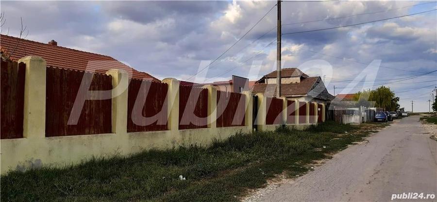 Casă cu Teren 1500 Mp în Mihail Kogălniceanu