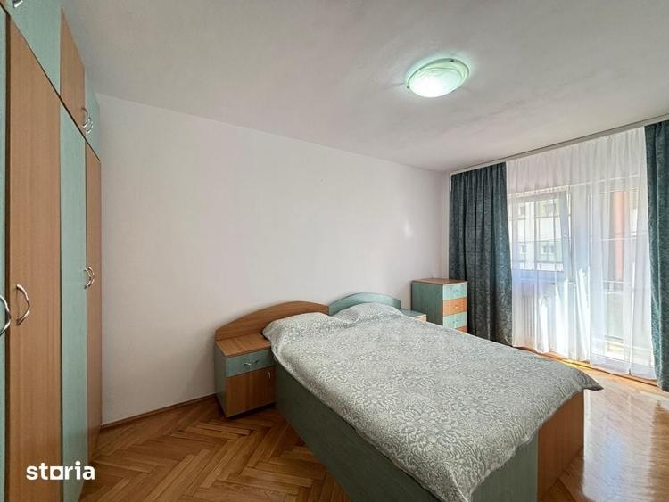 Apartament cu 3 camere decomandat în Vasile Aaron