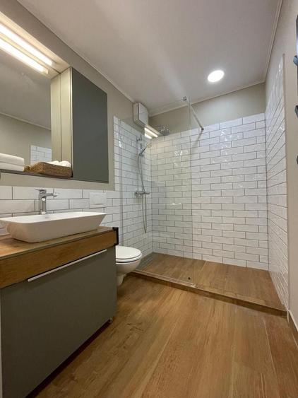 Apartament cu 2 camere, mobilat în Tractorul — fotografia 3