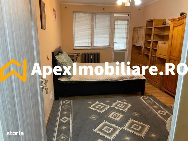 Apartament cu 3 camere în Vatra Luminoasă