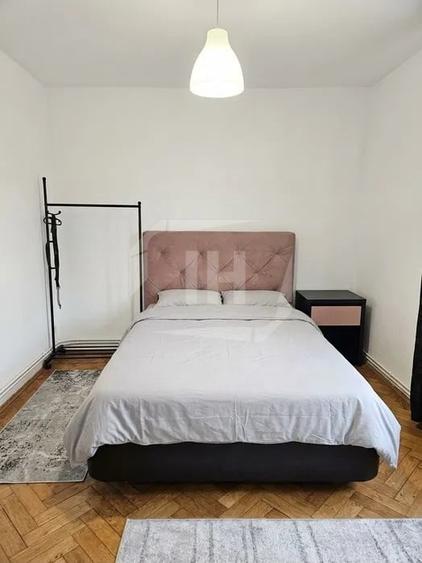 Apartament cu 3 camere semidecomandat, mobilat în Gheorgheni