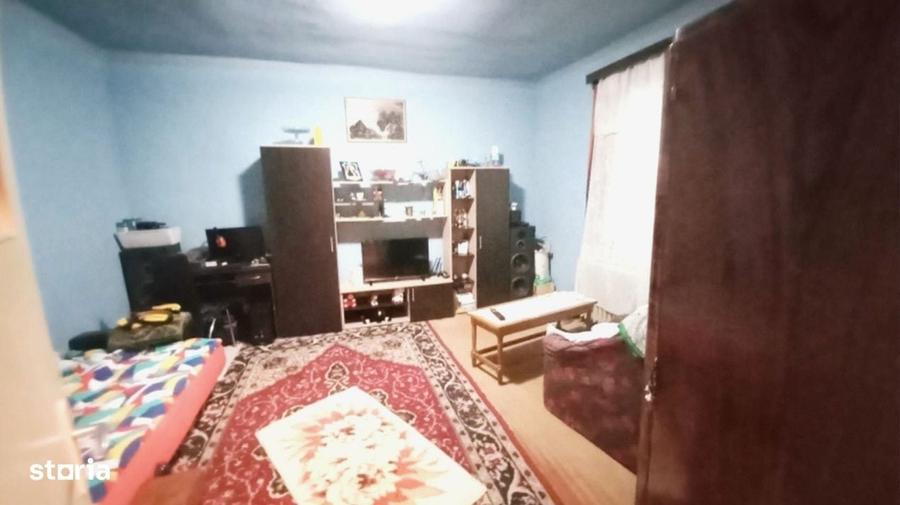 Casă cu 2 camere cu Teren 113 Mp în Central