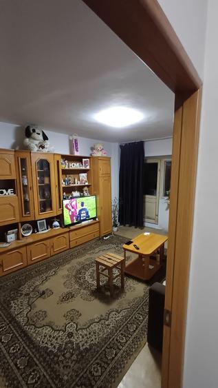 Garsonieră decomandată în Rahova