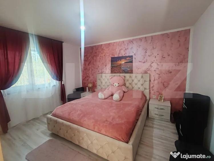 Casă cu 5 camere cu Teren 1100 Mp în Central