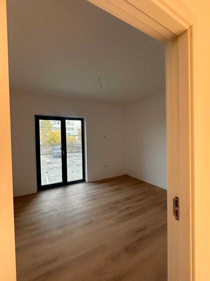 Apartament cu 2 camere decomandat în Exercițiu