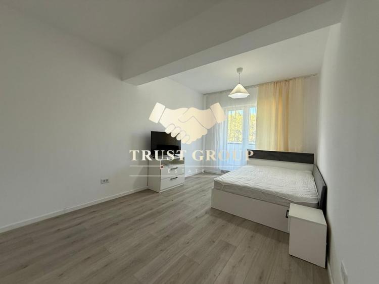 Apartament cu 2 camere semidecomandat, mobilat în Păcii