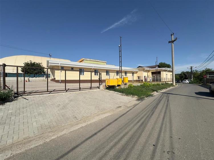 Spațiu industrial, de 334 mp, în Exterior Vest