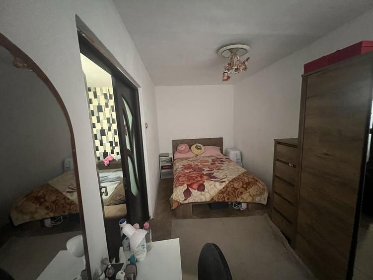 Apartament cu 2 camere semidecomandat în Valea Rosie