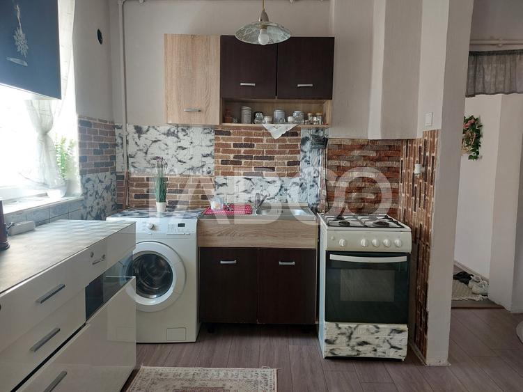 Apartament cu 3 camere decomandat, mobilat în Cisnădie