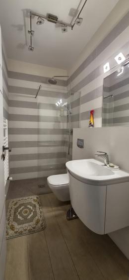 Apartament cu 3 camere decomandat în Ultracentral