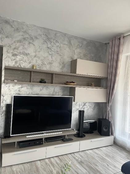 Închiriez apartament 2 camere - Sector 6 - Plaza Residence faza 1 - 7