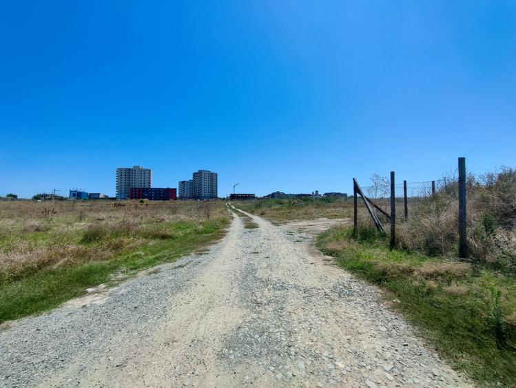 Teren Construcții intravilan de 1834 mp, în Boreal