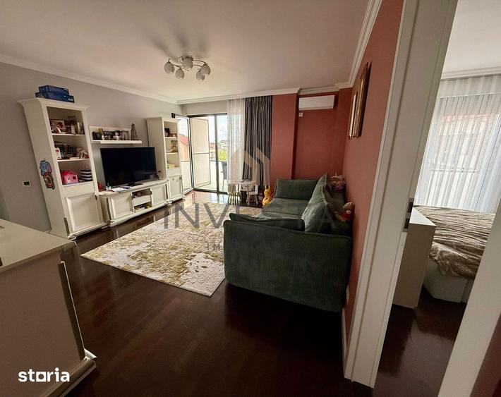 Apartament cu 2 camere semidecomandat, mobilat în Bună Ziua