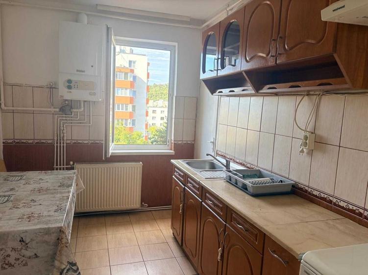 Apartament cu 2 camere decomandat în Tudor