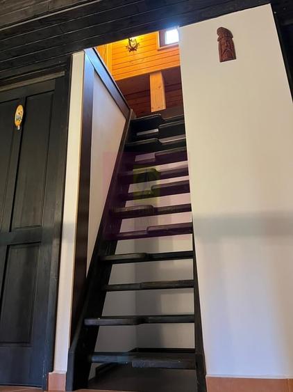Casă cu 6 camere în Central