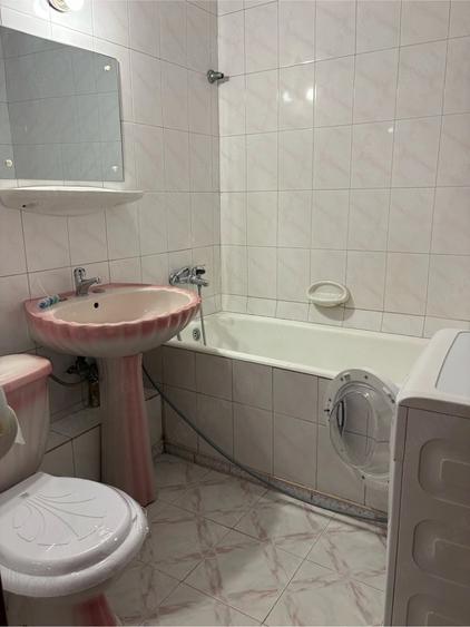 Inchiriez apartament 2 camere - 3