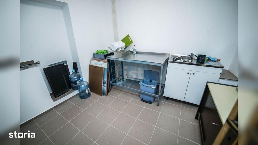 Casă cu Teren 216 Mp în Grivița