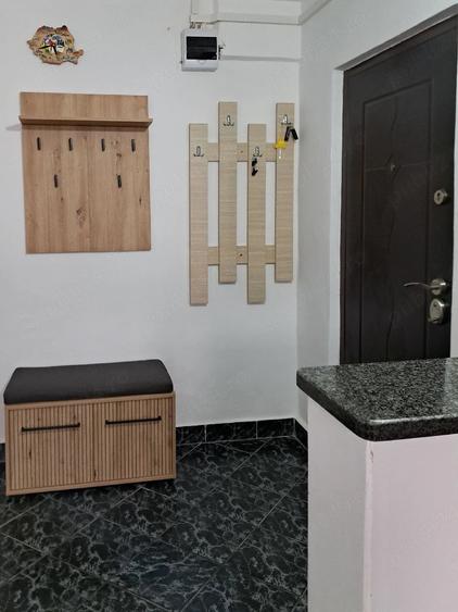 inchiriez 2 camere dec. ARAD - 5