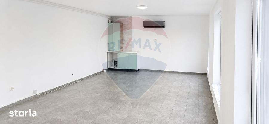 Spațiu comercial, de 169 mp, în Uliești