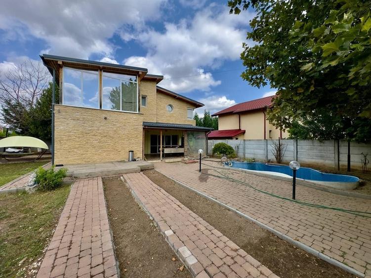 Casă individuală cu 5 camere cu Piscina în Berceni