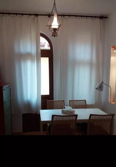 Apartament cu 2 camere semidecomandat, mobilat în 1 Mai