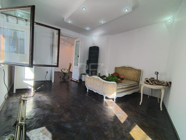 Apartament cu 3 camere decomandat în Centrul Civic