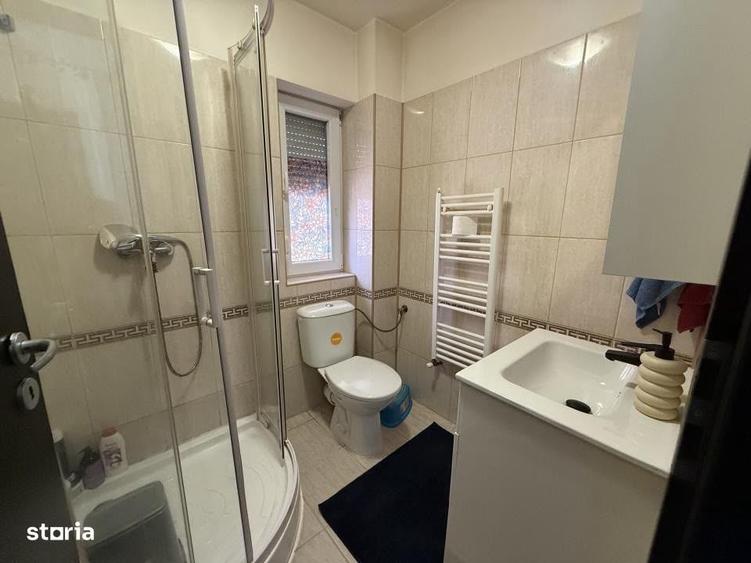 Apartament cu 3 camere decomandat în Sânandrei