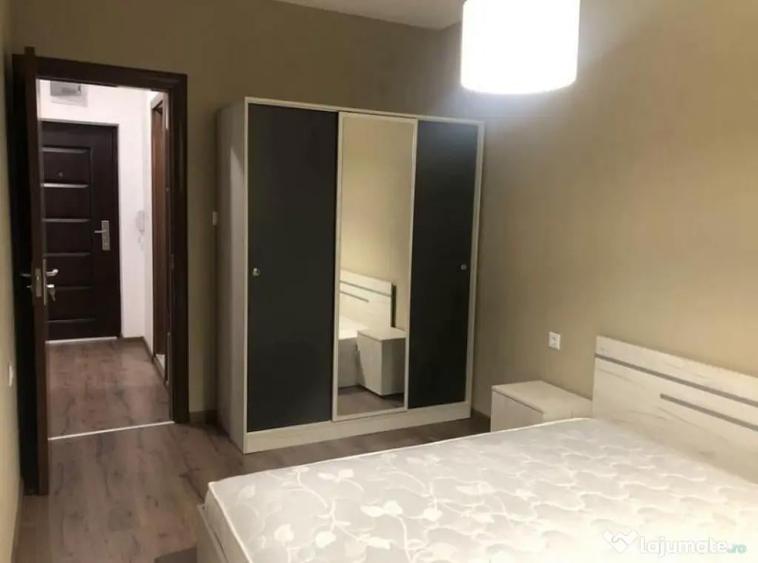 Apartament cu 2 camere semidecomandat în Complex Studențesc
