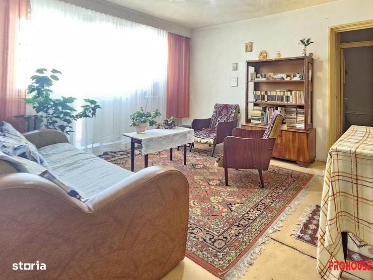 Apartament cu 2 camere semidecomandat în Letea