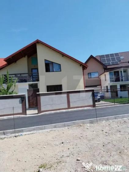 Casă cu 5 camere cu Teren 354 Mp în Micro 3