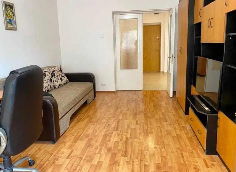 Apartament cu 2 camere decomandat, mobilat în Unirii