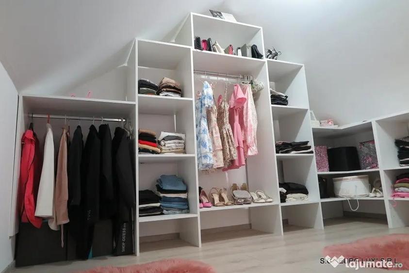 Casă cu 6 camere cu Teren 124 Mp în Aurel Vlaicu
