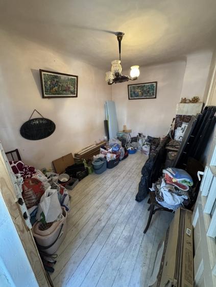 Casă individuală cu 4 camere cu Canalizare în Traian