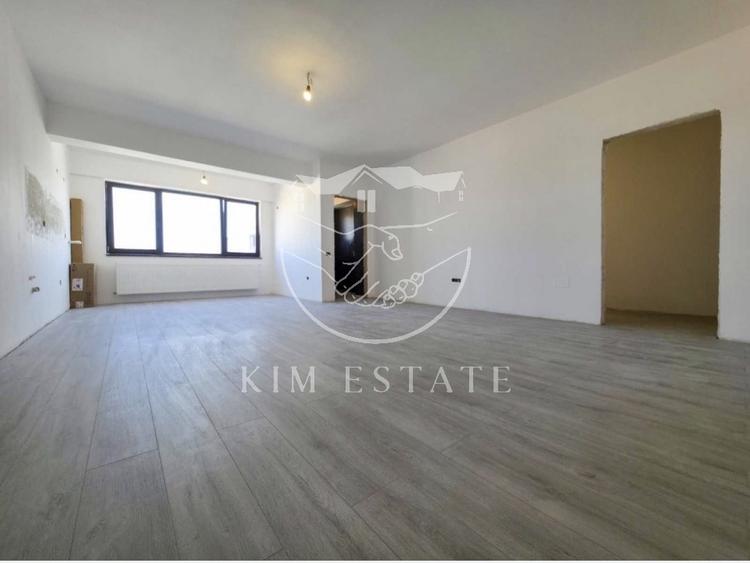 Apartament cu 3 camere decomandat, mobilat în Brătianu