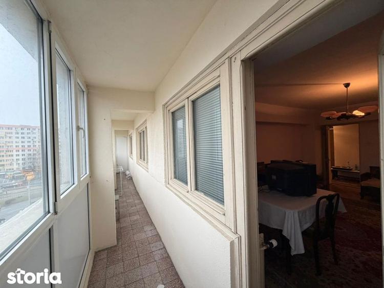 Apartament cu 4 camere, mobilat în Vitan