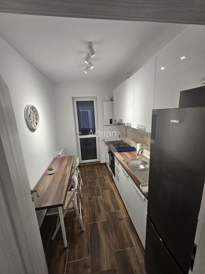 Inchiriez garsoniera 38.20/Siena Residence Metro Berceni