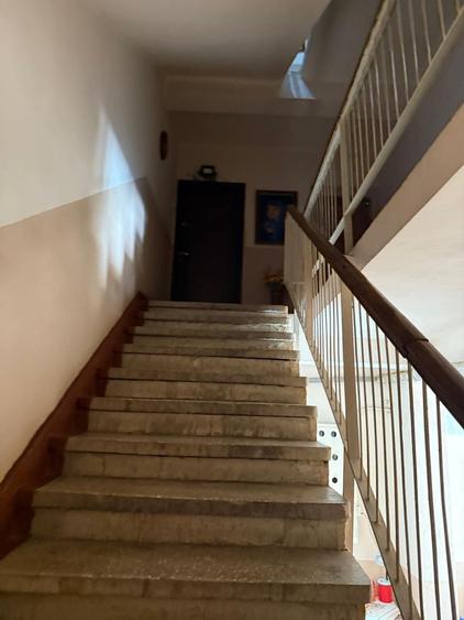 Apartament cu 3 camere decomandat în Năruja