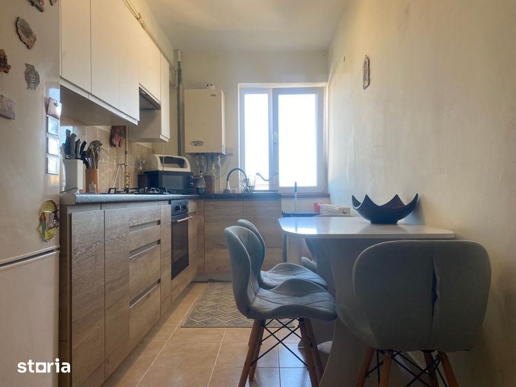 Apartament cu 2 camere decomandat în Doicești