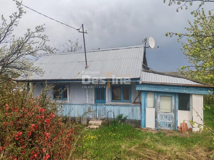 Teren de 3160 mp, în Poiana