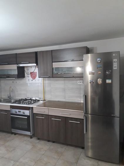 Casă cu 4 camere în Rediu