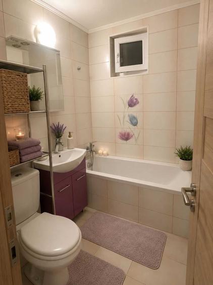 Apartament cu 2 camere semidecomandat în Cuza Vodă