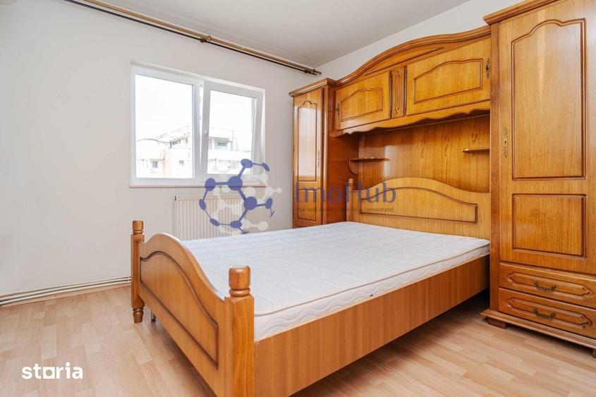 Apartament cu 3 camere decomandat în Păcurari