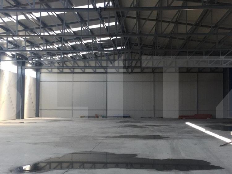 Spațiu industrial, de 2,000 mp, în Exterior Vest