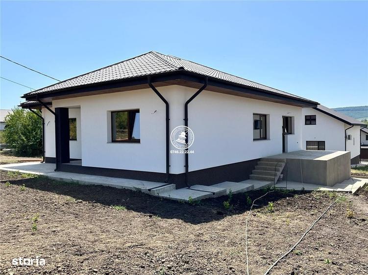 Casa de vanzare 4 camere, Tomesti - Iasi - 2