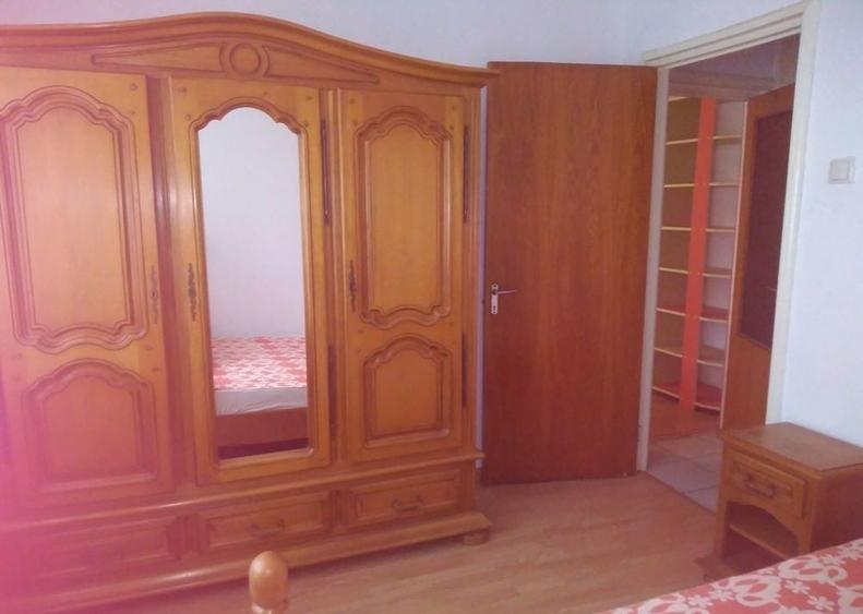 Giurgiului, Piata Progresul, intrarea Targu Frumos - 1